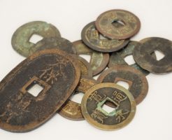 江戸時代はどんな種類のお金を使っていたイメージ